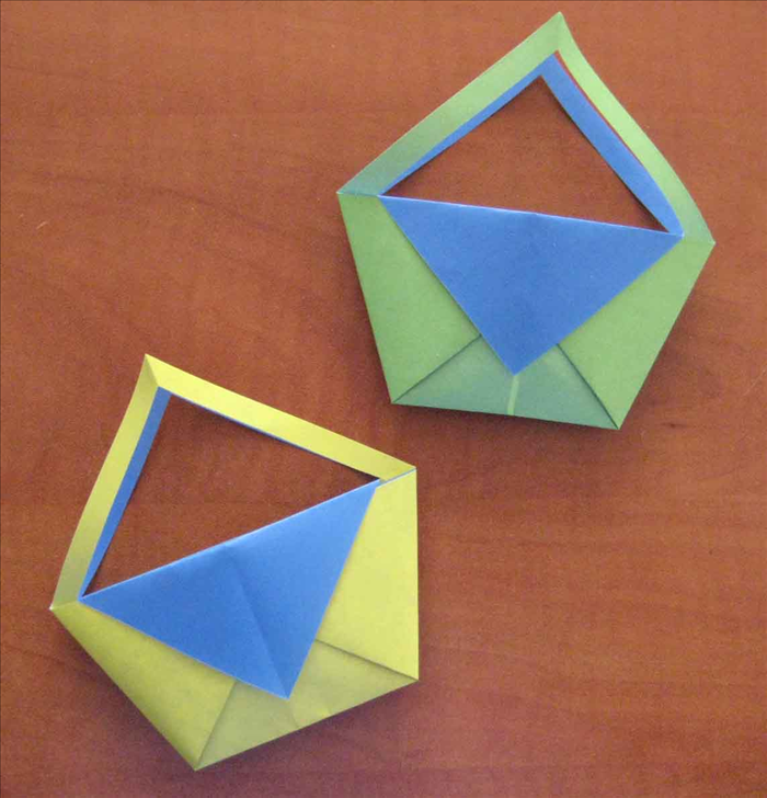 Materials:
1 square sheet of paper
Scissors