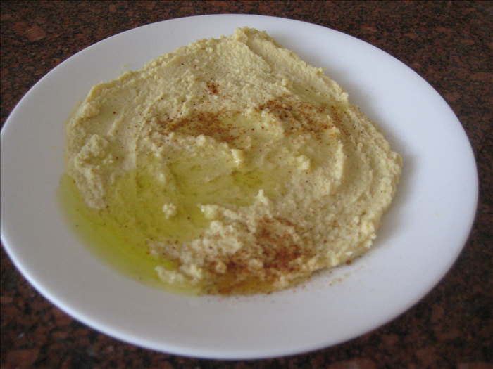 *In the Middle East, humus is often served with a tablespoon or 2 of prepared tihina in the center and a few tablespoons of olive oil dribbled over the top.

Bon Appetite!
