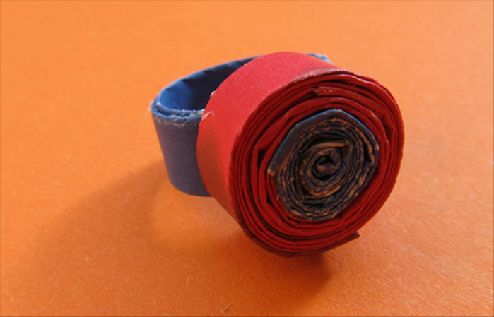 Materials:
Junk mail
Scissors
Paper glue
Toothpick
