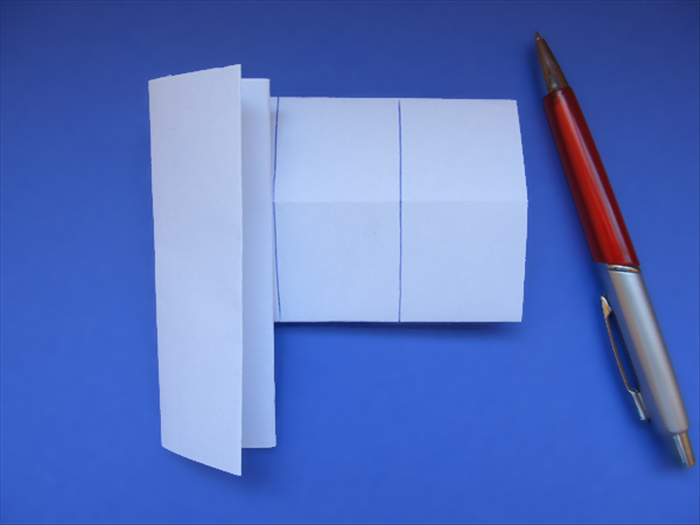 <p> Take the remaining 4 papers.</p> 
<p> Fold 1 in half.</p> 
<p> Align it to the left edge and make a line along its right side.</p>  
<p> Align it to the right edge and make a line along its left side.</p>  
<p>  </p>